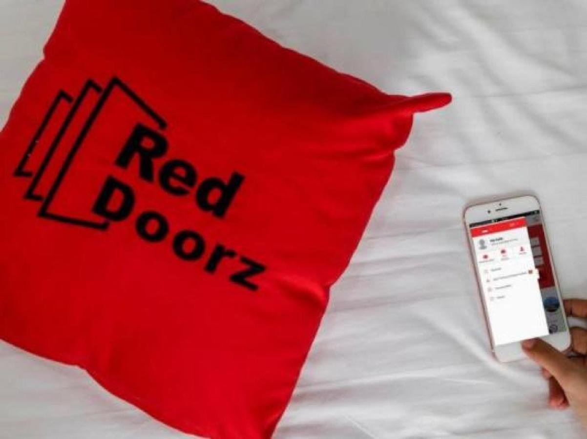 Reddoorz Syariah At Kartohardjo Madiun Hotel Luaran gambar
